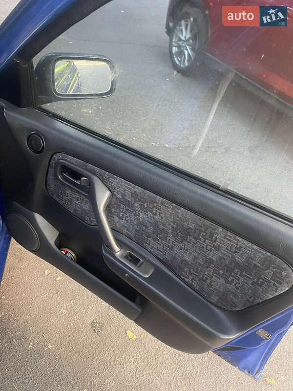 Седан Nissan Primera 1998 в Одесі