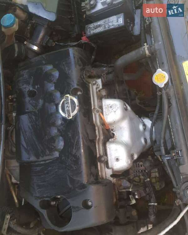 Седан Nissan Primera 2005 в Бродецком