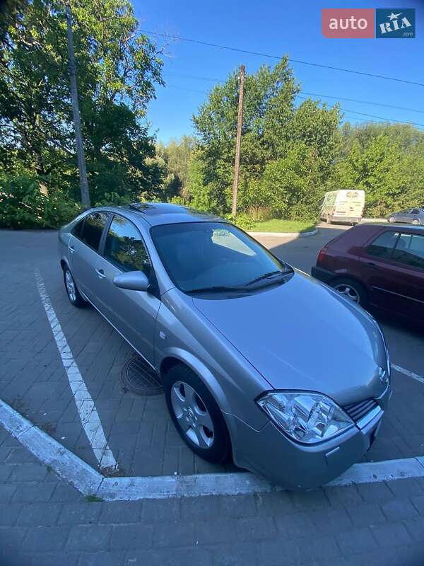 Седан Nissan Primera 2003 в Чернівцях