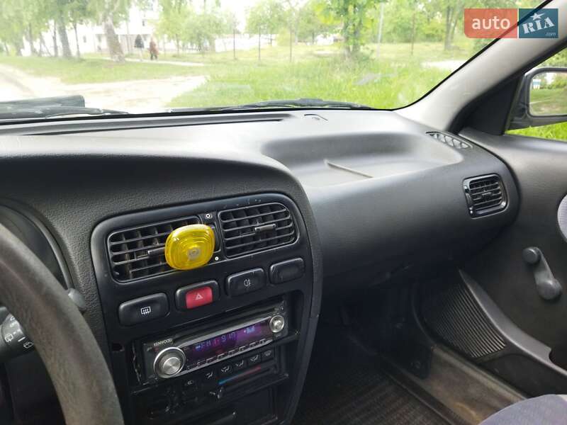 Універсал Nissan Primera 1996 в Бориславі