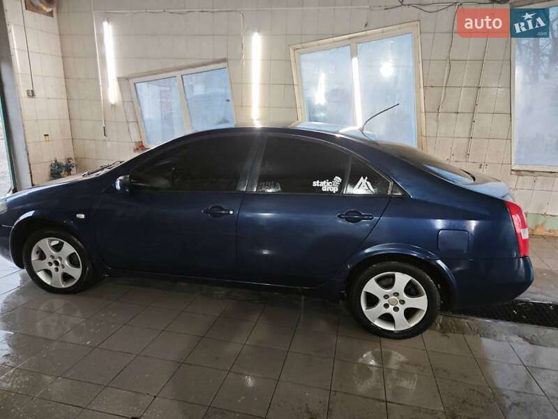 Седан Nissan Primera 2003 в Николаеве