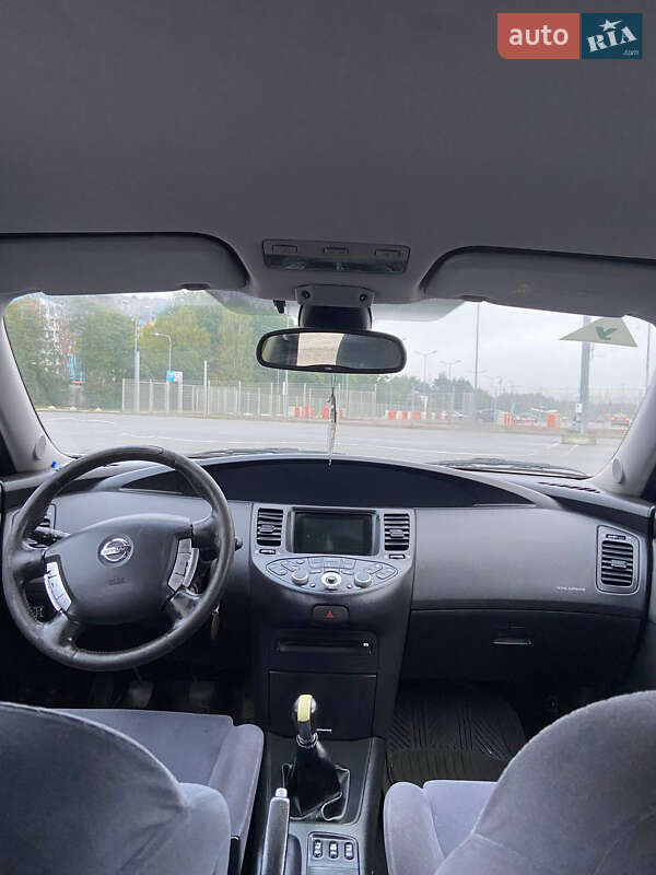 Седан Nissan Primera 2006 в Львові