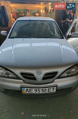 Седан Nissan Primera 2000 в Дніпрі