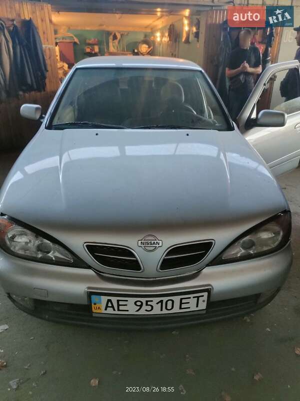 Седан Nissan Primera 2000 в Дніпрі