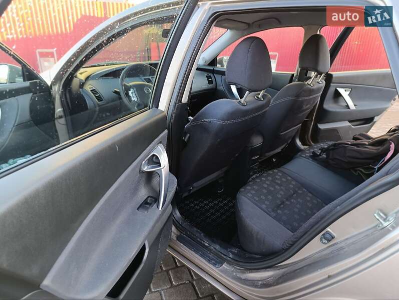 Універсал Nissan Primera 2007 в Кам'янці-Бузькій