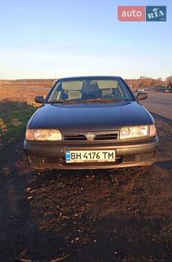 Седан Nissan Primera 1993 в Білгороді-Дністровському