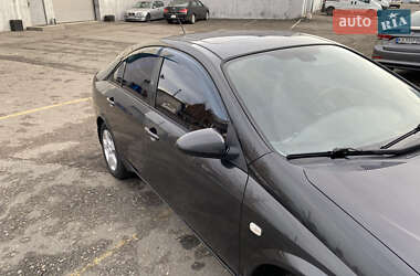 Седан Nissan Primera 2004 в Києві