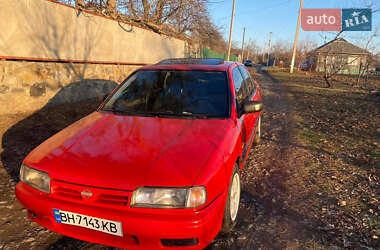 Седан Nissan Primera 1991 в Гайвороне