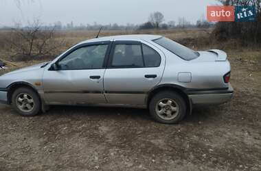 Седан Nissan Primera 1991 в Нежине