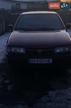 Седан Nissan Primera 1994 в Александрие