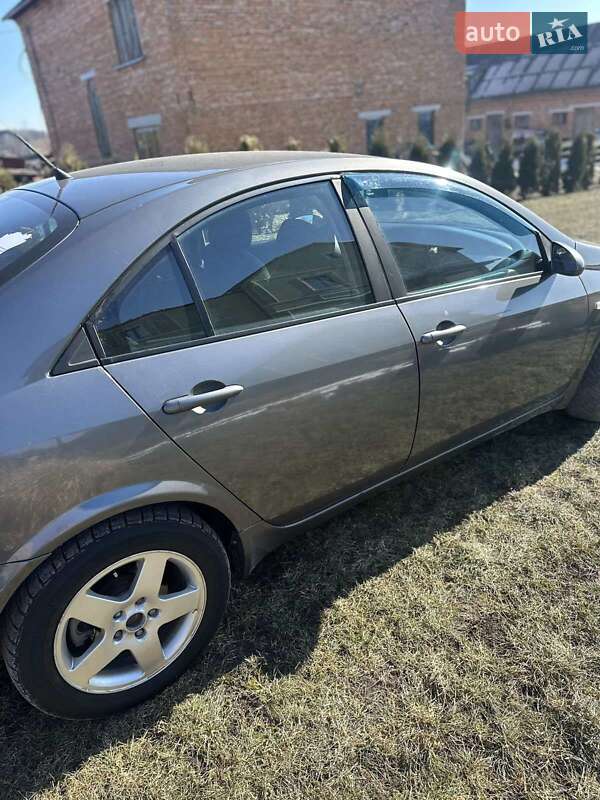 Седан Nissan Primera 2003 в Тернополі