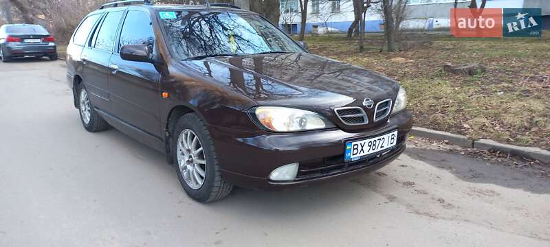 Nissan Primera 2000
