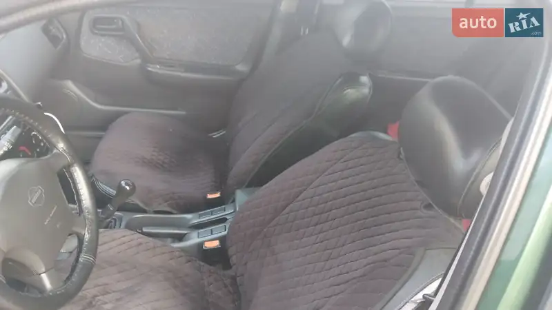 Nissan Primera 1997