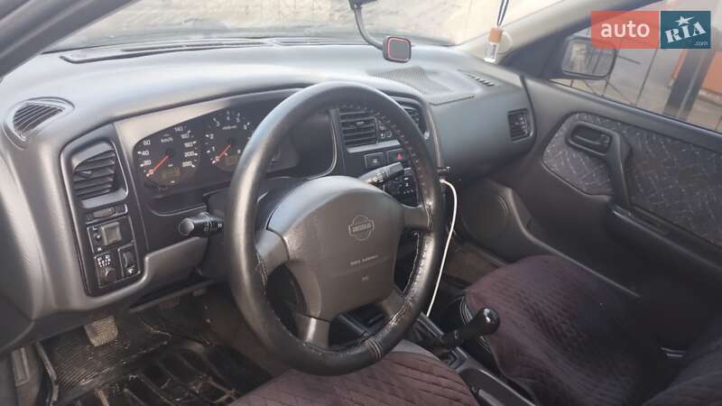 Седан Nissan Primera 1997 в Нетішині