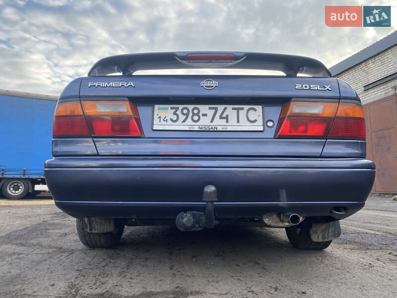Седан Nissan Primera 1994 в Шептицькому