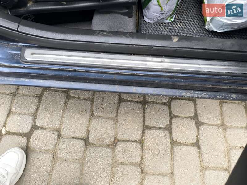 Седан Nissan Primera 2003 в Ивано-Франковске