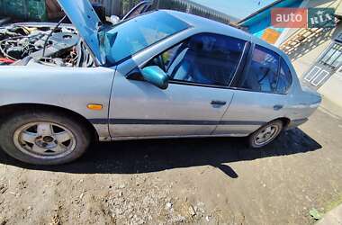 Седан Nissan Primera 1991 в 