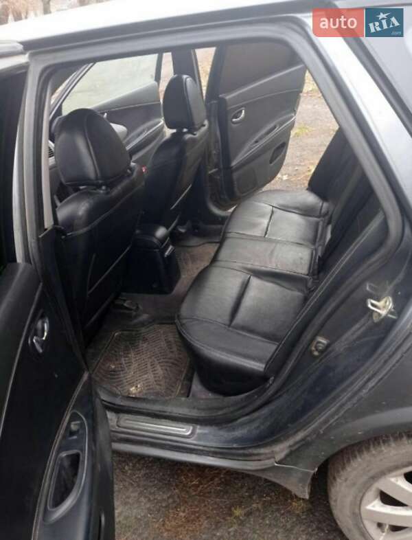 Универсал Nissan Primera 2002 в Кривом Роге