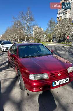 Седан Nissan Primera 1995 в 
