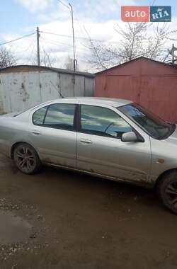 Седан Nissan Primera 2000 в 