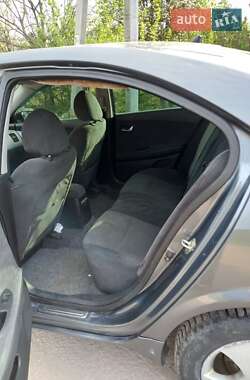 Седан Nissan Primera 2003 в 