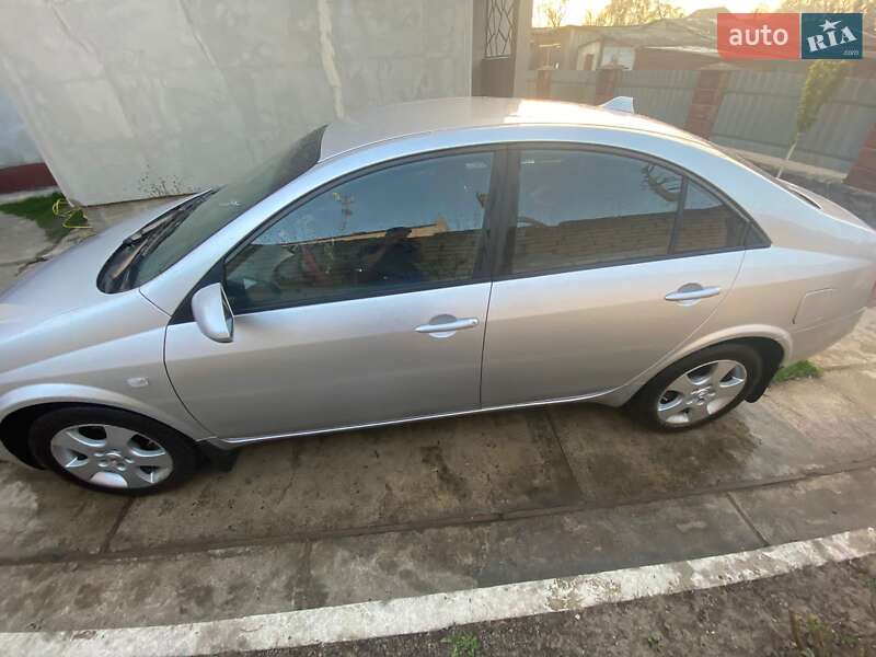 Седан Nissan Primera 2003 в Березному