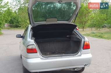 Лифтбек Nissan Primera 1998 в 