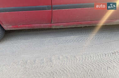 Седан Nissan Primera 1998 в Жовкве