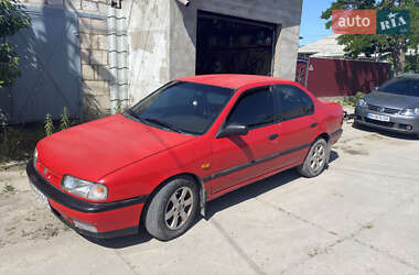 Седан Nissan Primera 1993 в Вилково