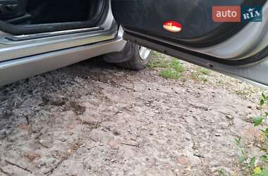 Седан Nissan Primera 2003 в 