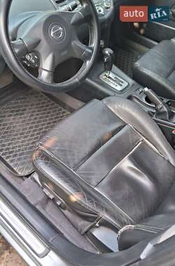 Седан Nissan Primera 2003 в 