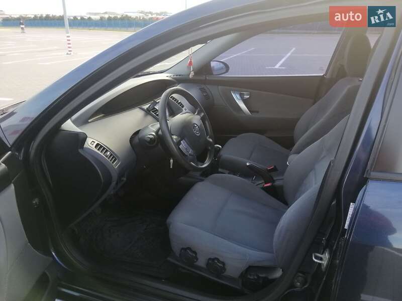 Седан Nissan Primera 2006 в Одесі