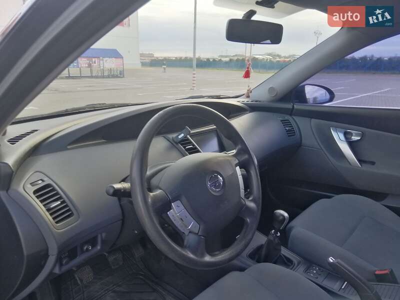 Седан Nissan Primera 2006 в Одесі