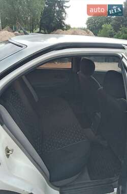 Седан Nissan Primera 1996 в Смілі