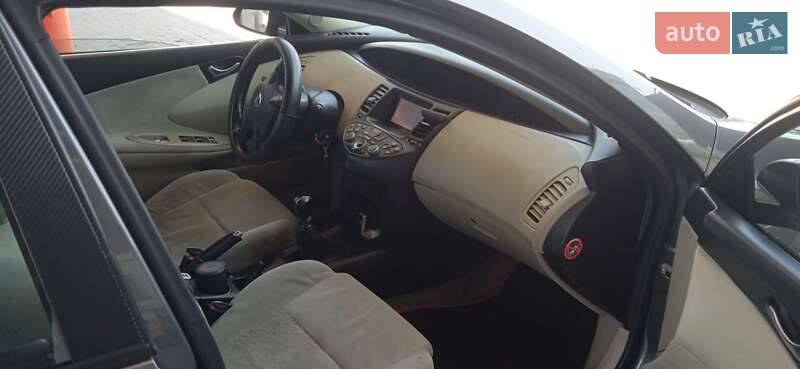 Седан Nissan Primera 2002 в Трускавці