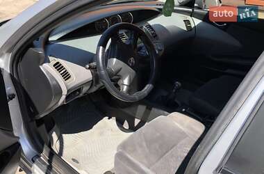 Седан Nissan Primera 2002 в 