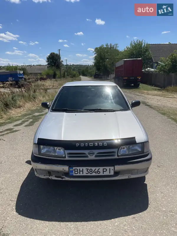 Nissan Primera 1995