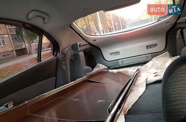 Лифтбек Nissan Primera 2004 в Кривом Роге