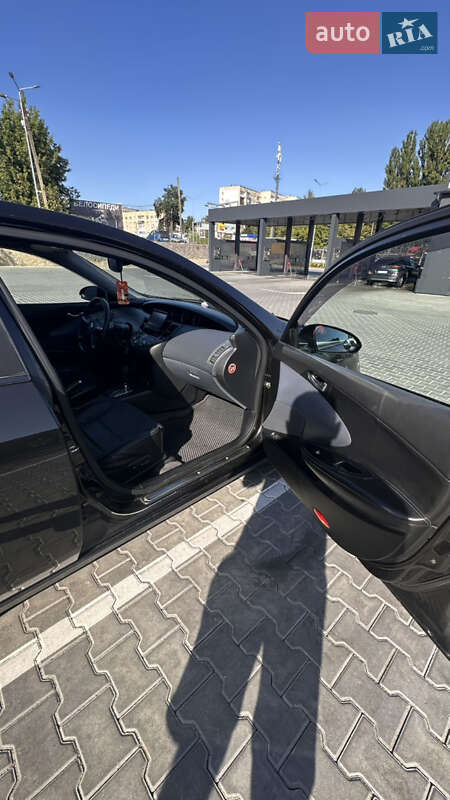 Седан Nissan Primera 2004 в Виннице