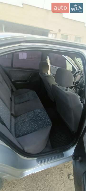 Седан Nissan Primera 1998 в Луцке фото 17 Седан Nissan Primera 1998 в Луцке