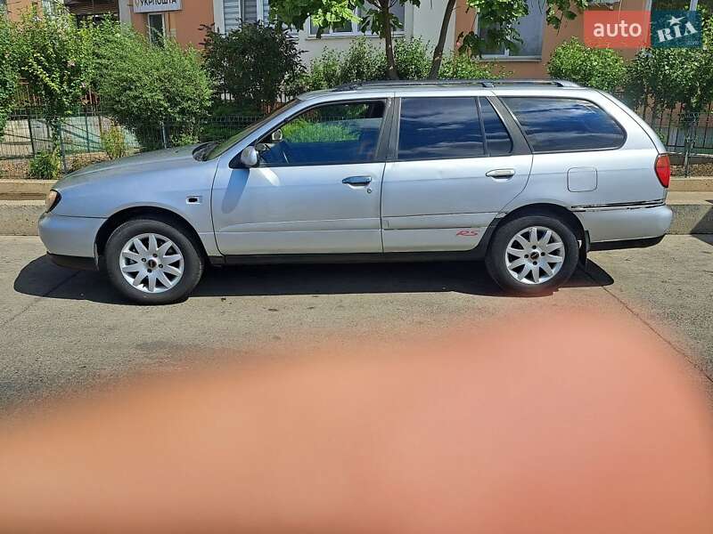 Универсал Nissan Primera 2000 в Одессе