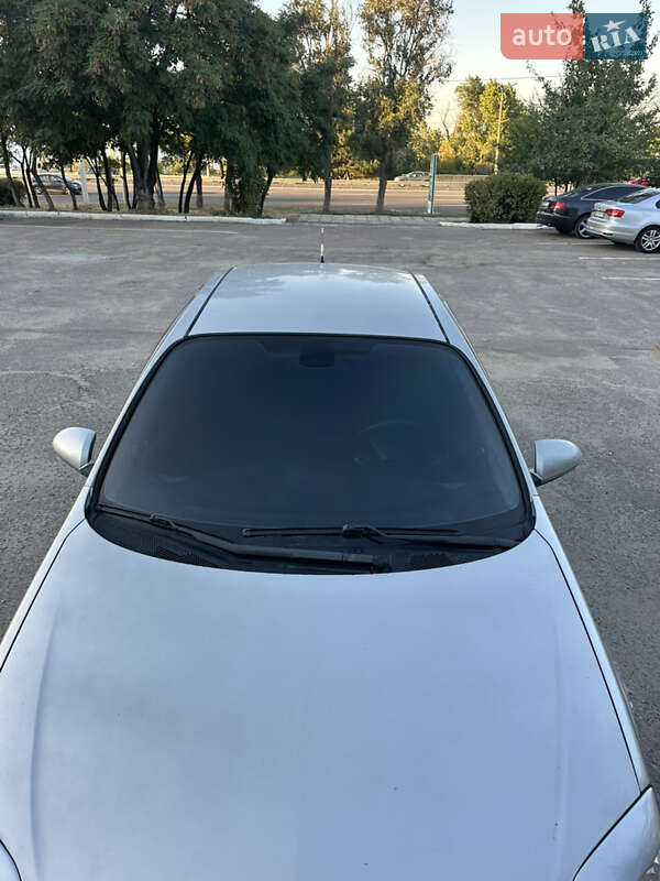 Седан Nissan Primera 2003 в Днепре фото 6 Седан Nissan Primera 2003 в Днепре