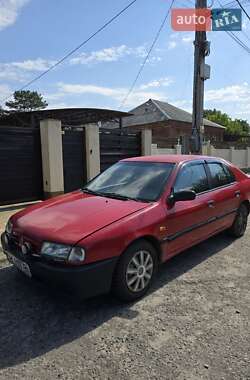 Седан Nissan Primera 1994 в Харькове