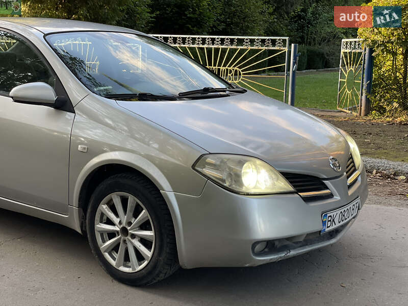 Седан Nissan Primera 2006 в Корце