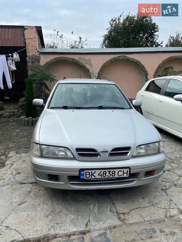 Nissan Primera