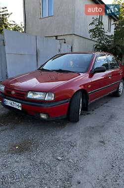 Седан Nissan Primera 1993 в Полтаве