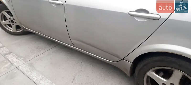 Лифтбек Nissan Primera 2002 в Киеве фото 3 Лифтбек Nissan Primera 2002 в Киеве