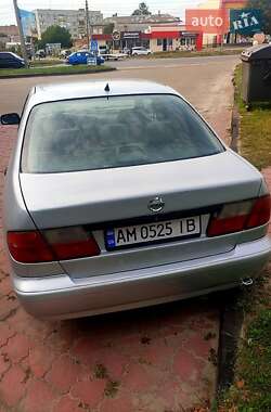 Седан Nissan Primera 1998 в Бердичеве