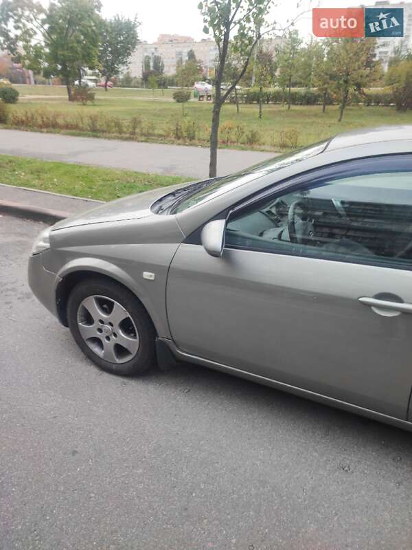 Седан Nissan Primera 2005 в Києві