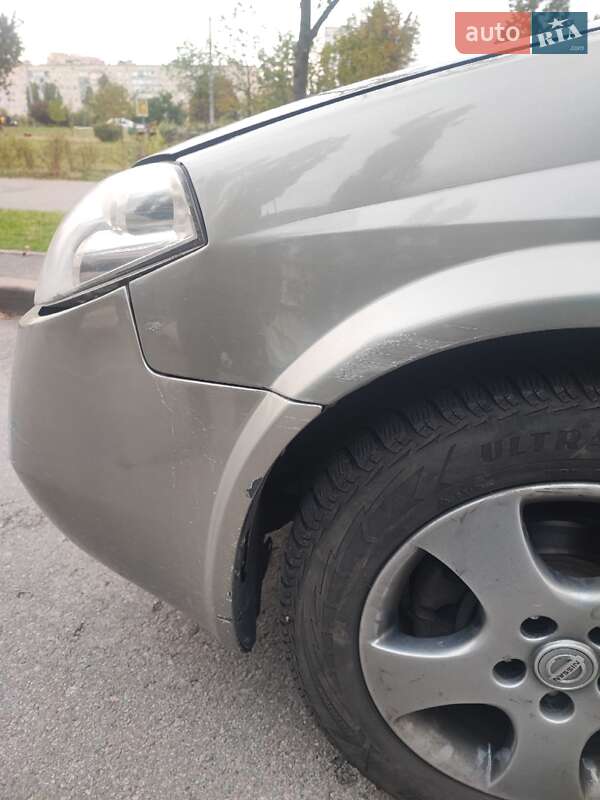 Седан Nissan Primera 2005 в Києві